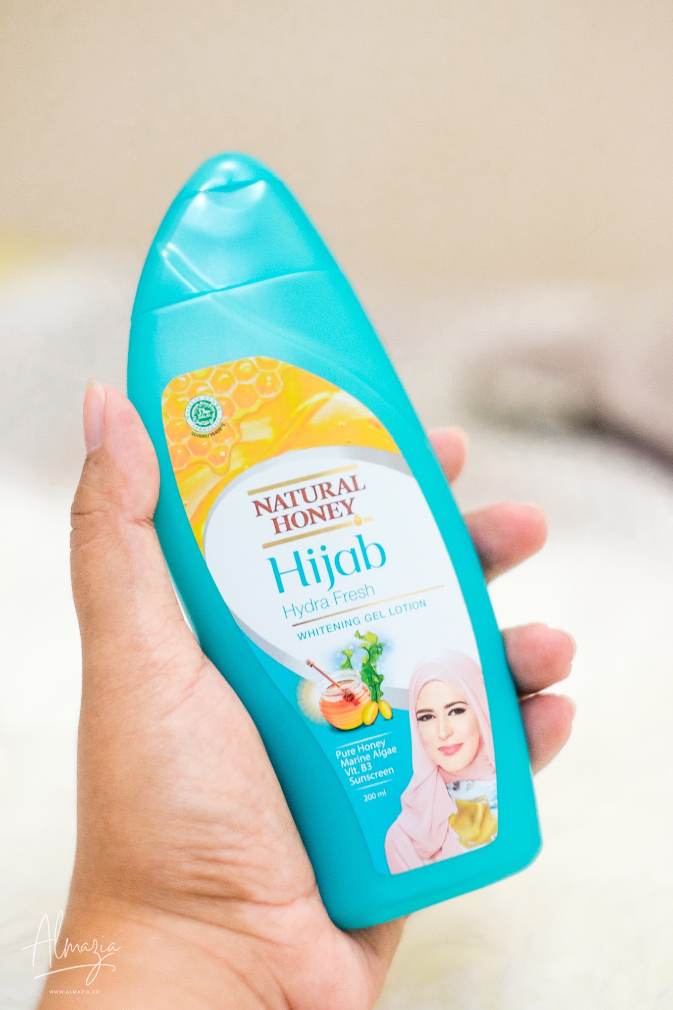 Review Natural Honey Hijab Hydra Fresh Gel Lotion
